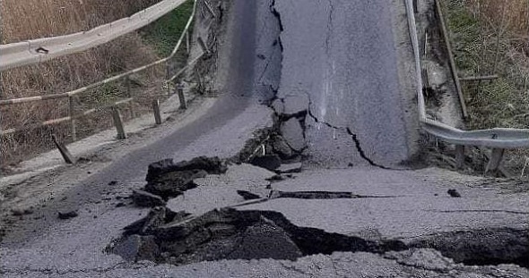 Водіям запропонували схему об'їзду обваленого моста на дорозі Львів –  Луцьк. | Збруч